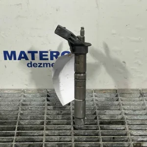 INJECTOR