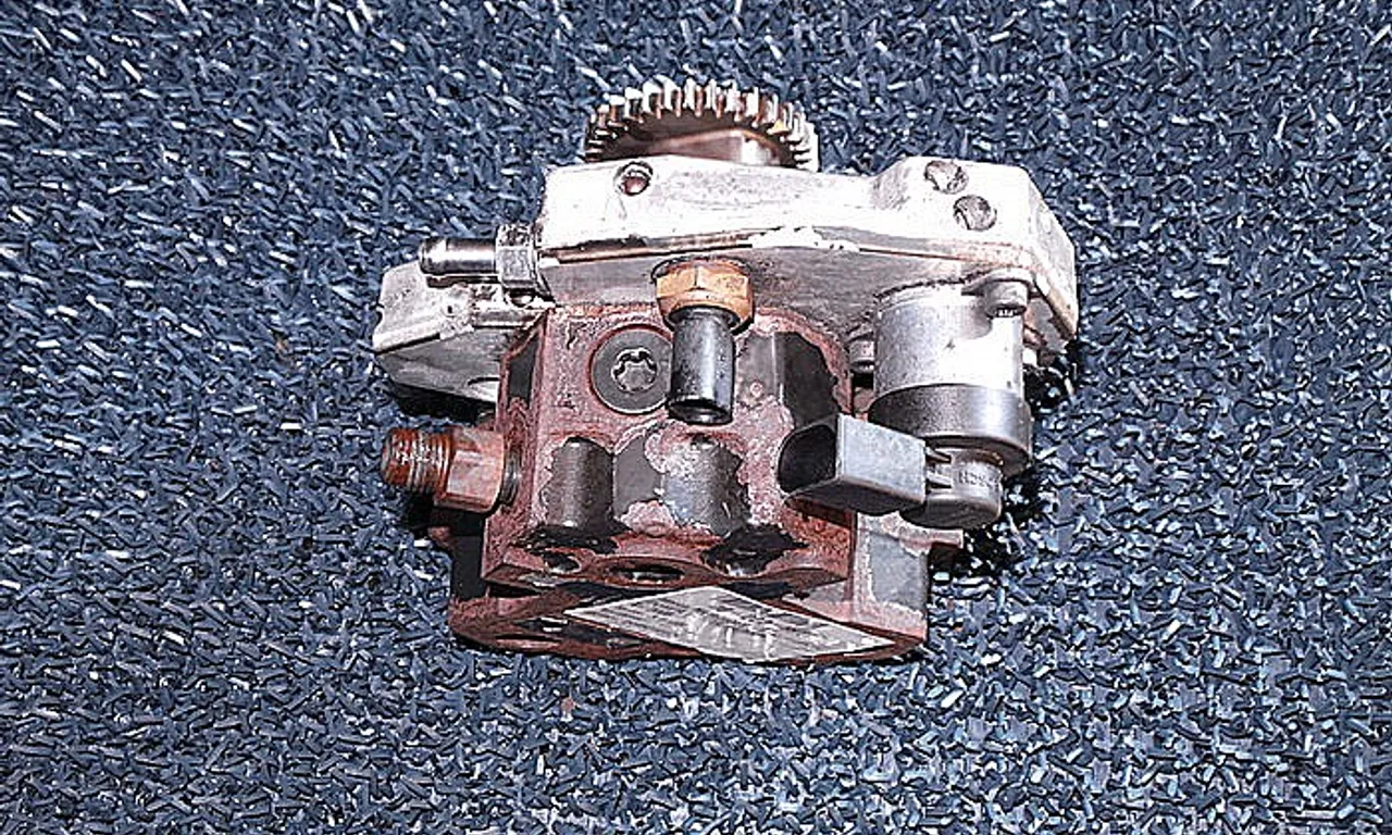 POMPA INALTA PRESIUNE MERCEDES M-CLASS 2005-2012