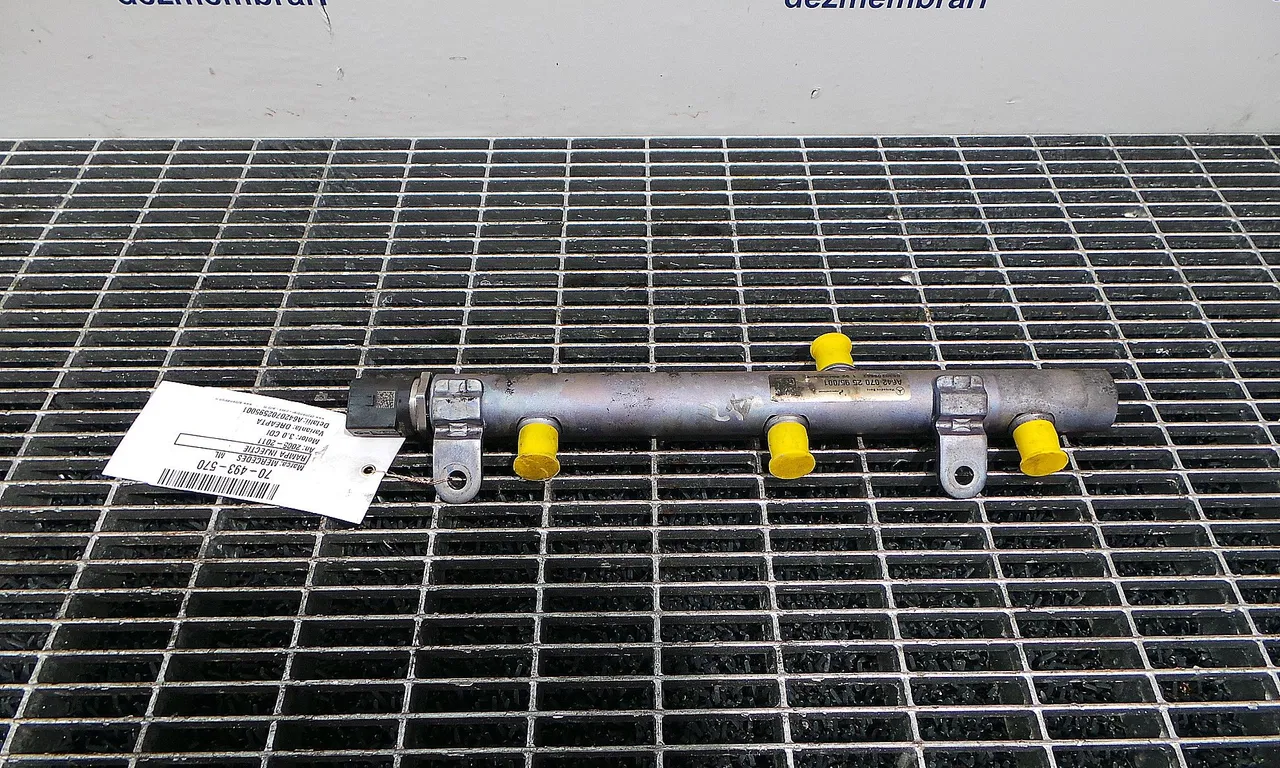 RAMPA INJECTIE MERCEDES M-CLASS 2005-2012
