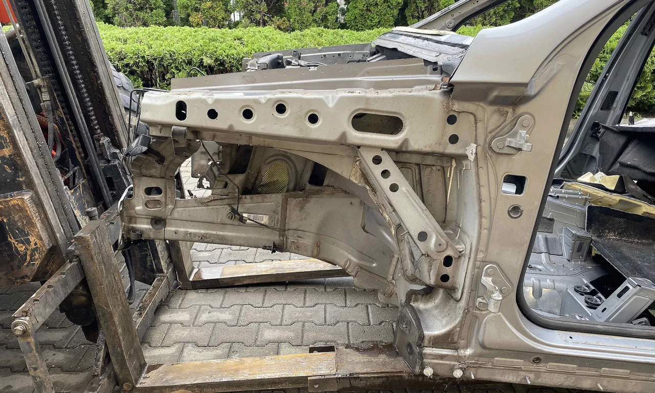 LONJERON STANGA MERCEDES M-CLASS 2011-2015