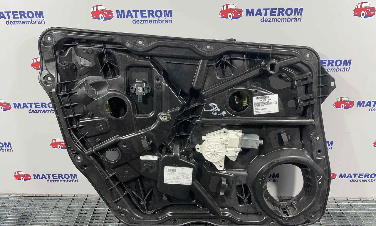 MACARA USA FATA STANGA MERCEDES M-CLASS 2011-2015