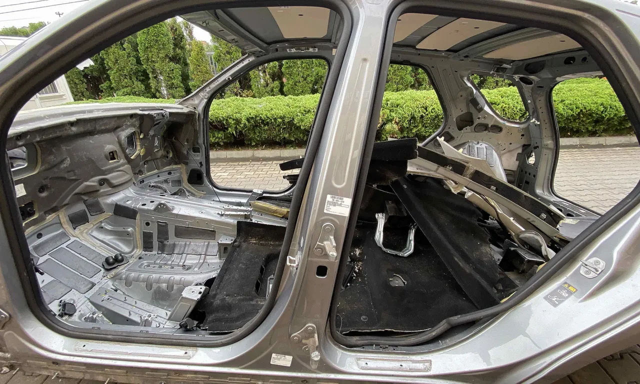 STALP MIJLOC STANGA MERCEDES M-CLASS 2011-2015