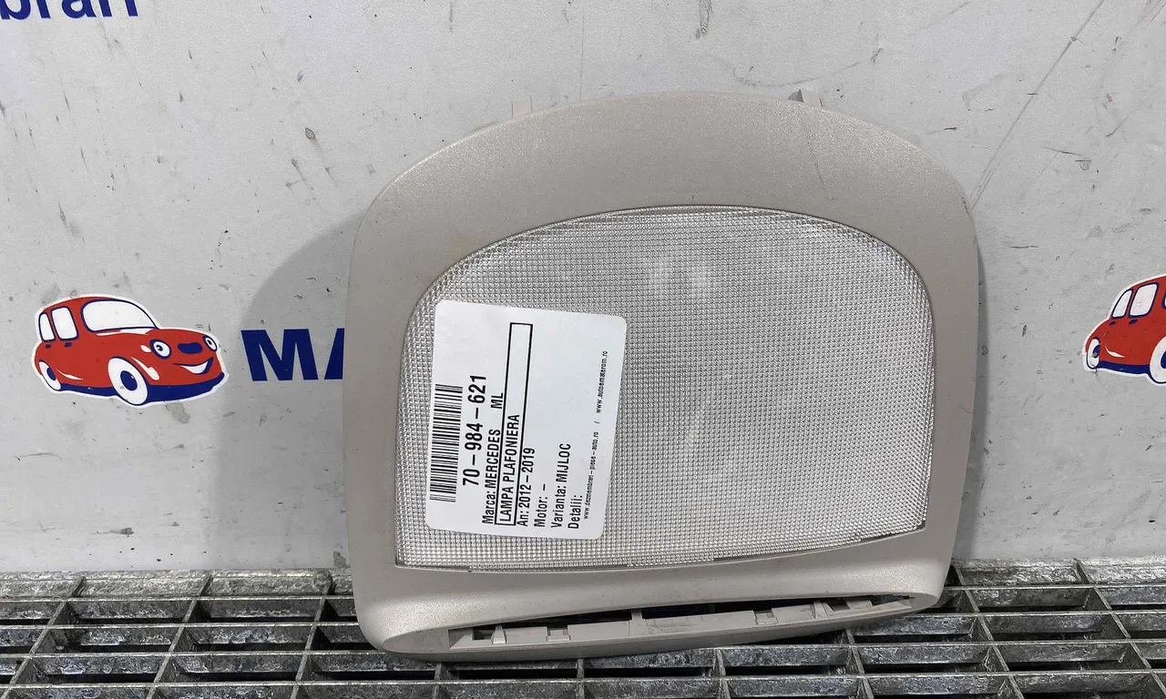 LAMPA PLAFONIERA MERCEDES M-CLASS 2011-2015