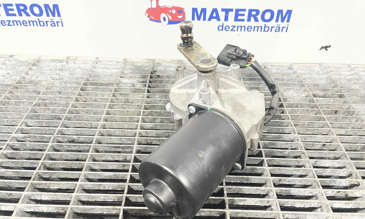 MOTORAS STERGATOR PARBRIZ MERCEDES M-CLASS 2011-2015