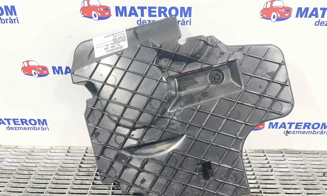 SCUT LATERAL MERCEDES M-CLASS 2011-2015