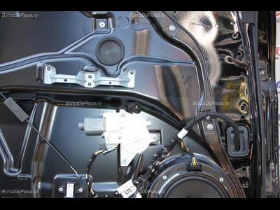 Motoras macara usa stanga spate MERCEDES R-CLASS 2005-2017 oe \u00a0A1669060501, vedere frontata