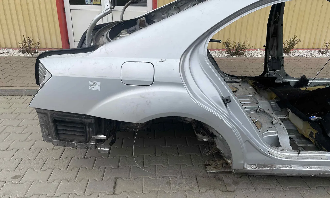 ARIPA SPATE DREAPTA MERCEDES S-CLASS 2006-2013