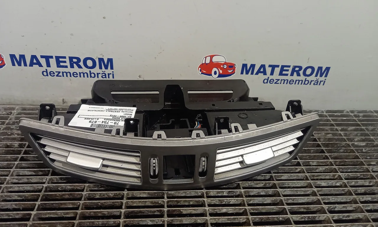 GRILA BORD MERCEDES S-CLASS 2006-2013