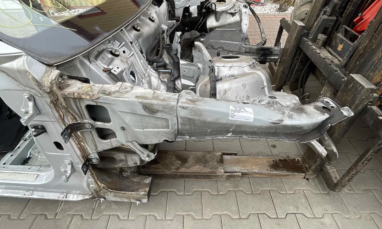 LONJERON DREAPTA MERCEDES S-CLASS 2006-2013