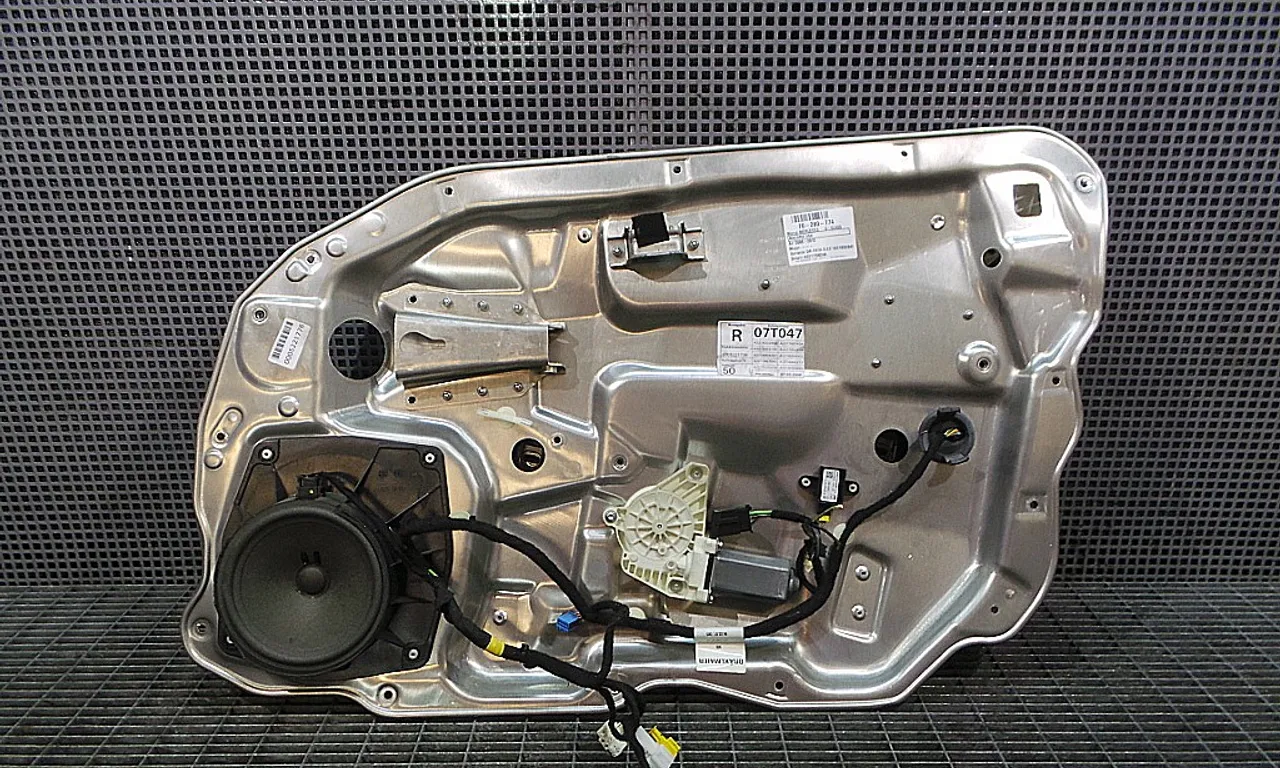MACARA USA FATA DREAPTA MERCEDES S-CLASS 2006-2013