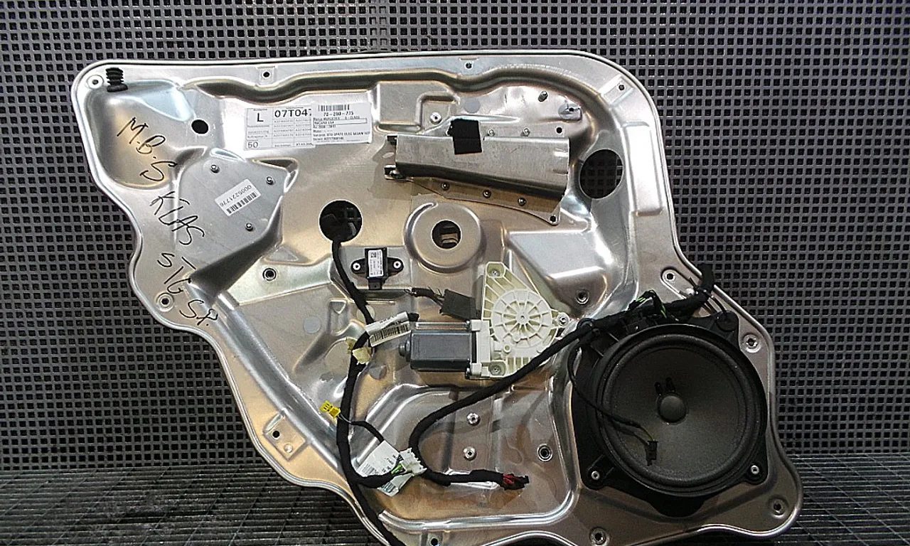 MACARA USA SPATE STANGA MERCEDES S-CLASS 2006-2013