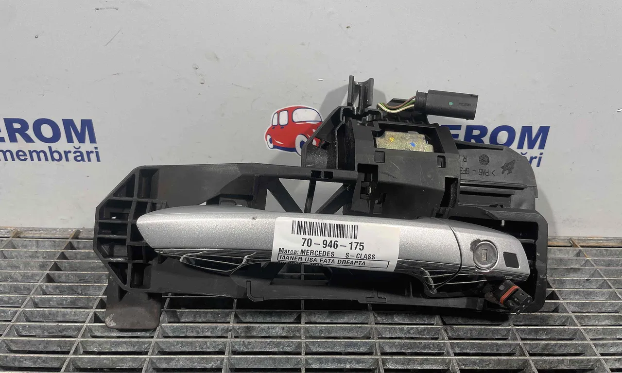 MANER USA FATA DREAPTA MERCEDES S-CLASS 2006-2013
