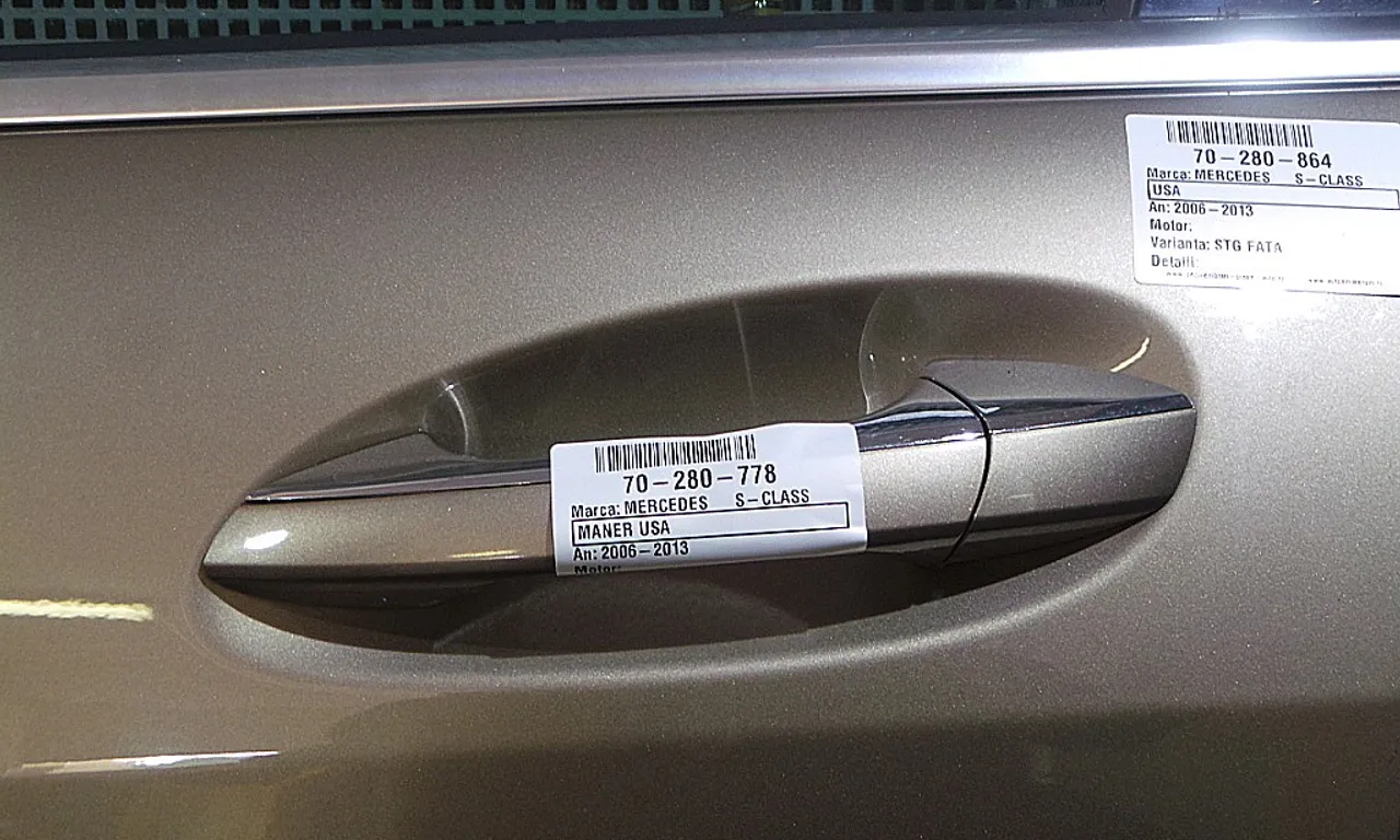 MANER USA FATA STANGA MERCEDES S-CLASS 2006-2013
