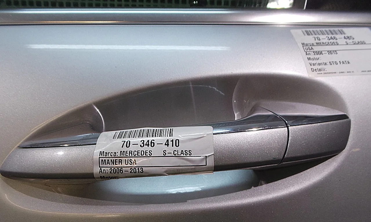 MANER USA FATA STANGA MERCEDES S-CLASS 2006-2013