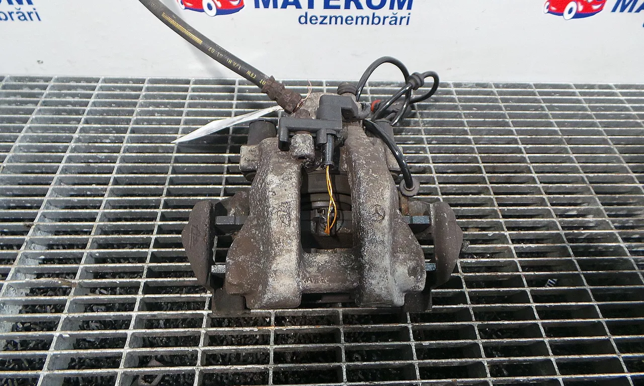 ETRIER SPATE DREAPTA MERCEDES S-CLASS 2006-2013