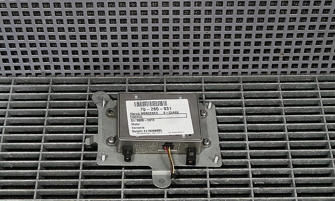 MODUL ANTENA MERCEDES S-CLASS 2006-2013