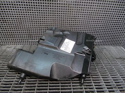 CARCASA FILTRU AER MERCEDES S-CLASS 3.0 CDI 2006-2013 oe A6420904201, vedere frontata