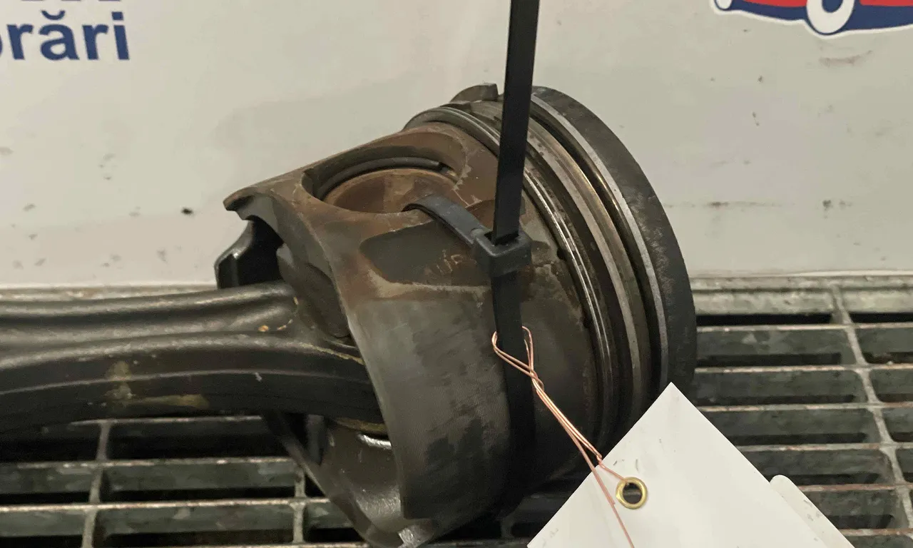 PISTON MERCEDES S-CLASS 2006-2013