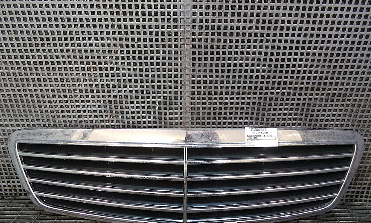 GRILA FATA MERCEDES S-CLASS 1998-2005