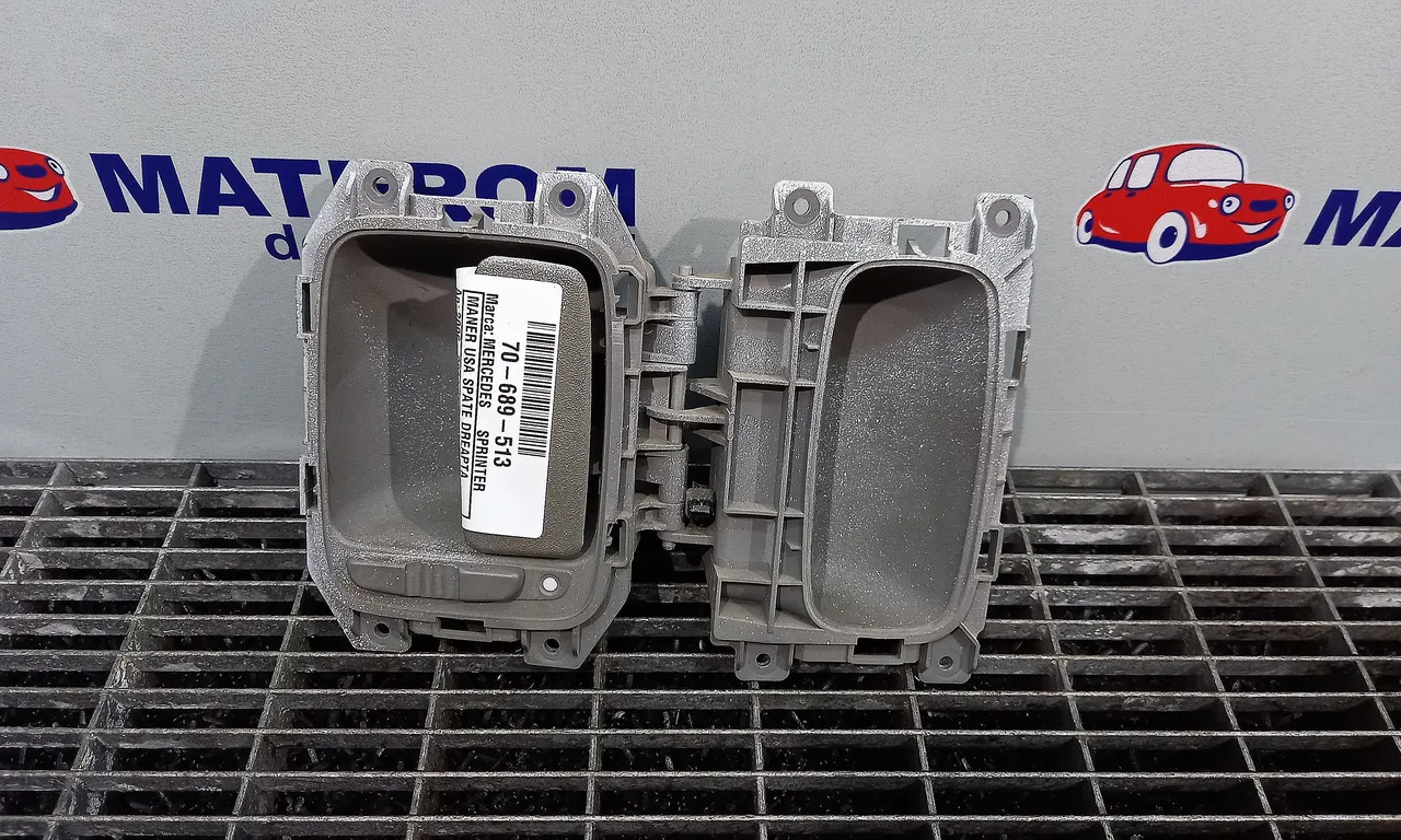 MANER USA SPATE DREAPTA MERCEDES SPRINTER bus 2006-2020