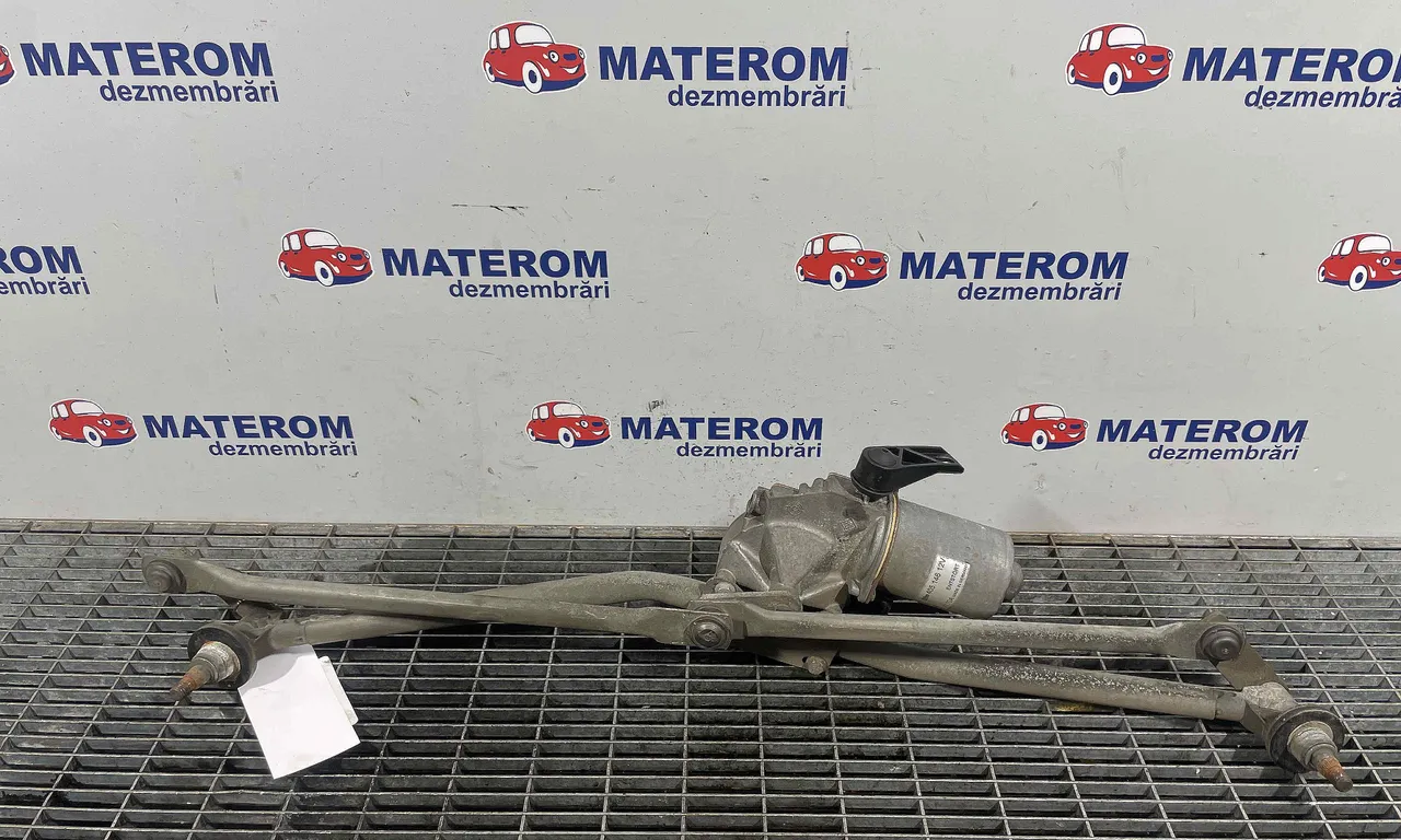 MOTORAS STERGATOR PARBRIZ MERCEDES SPRINTER bus 2006-2020