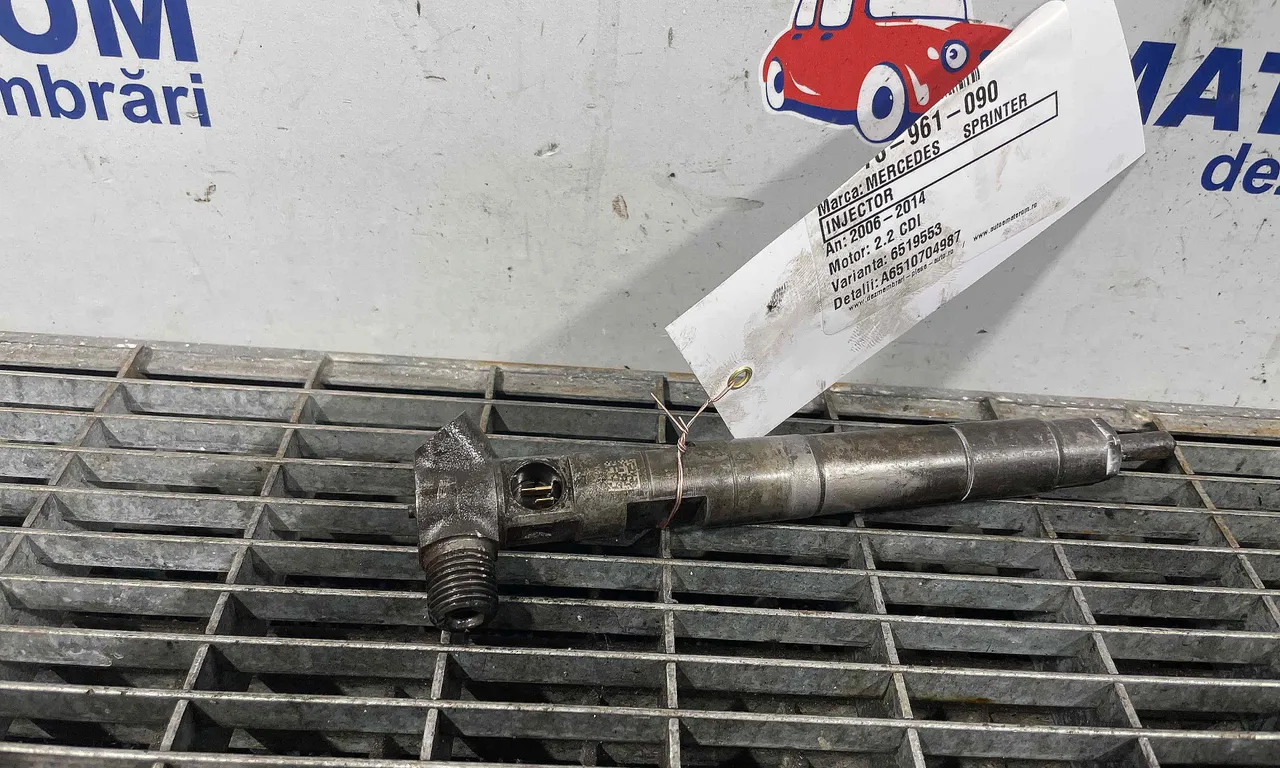 INJECTOR MERCEDES SPRINTER bus 2006-2020