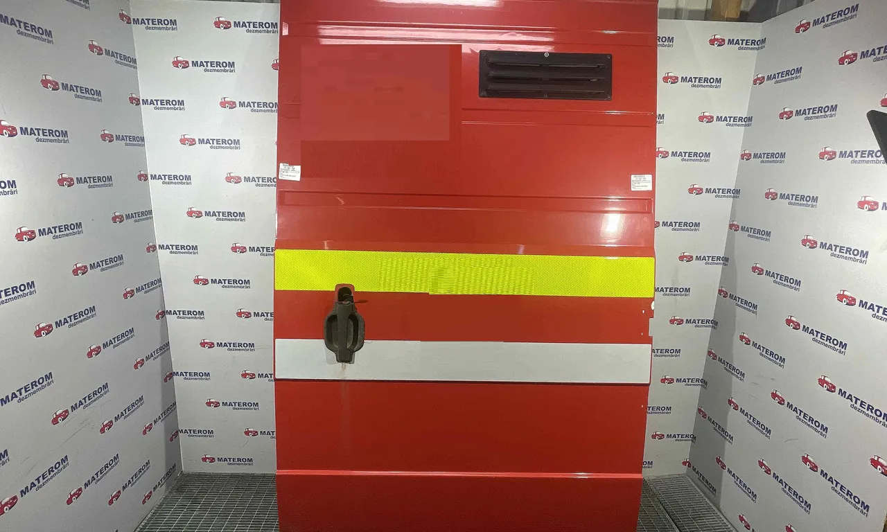 USA LATERALA MERCEDES VARIO bus 1996-2013