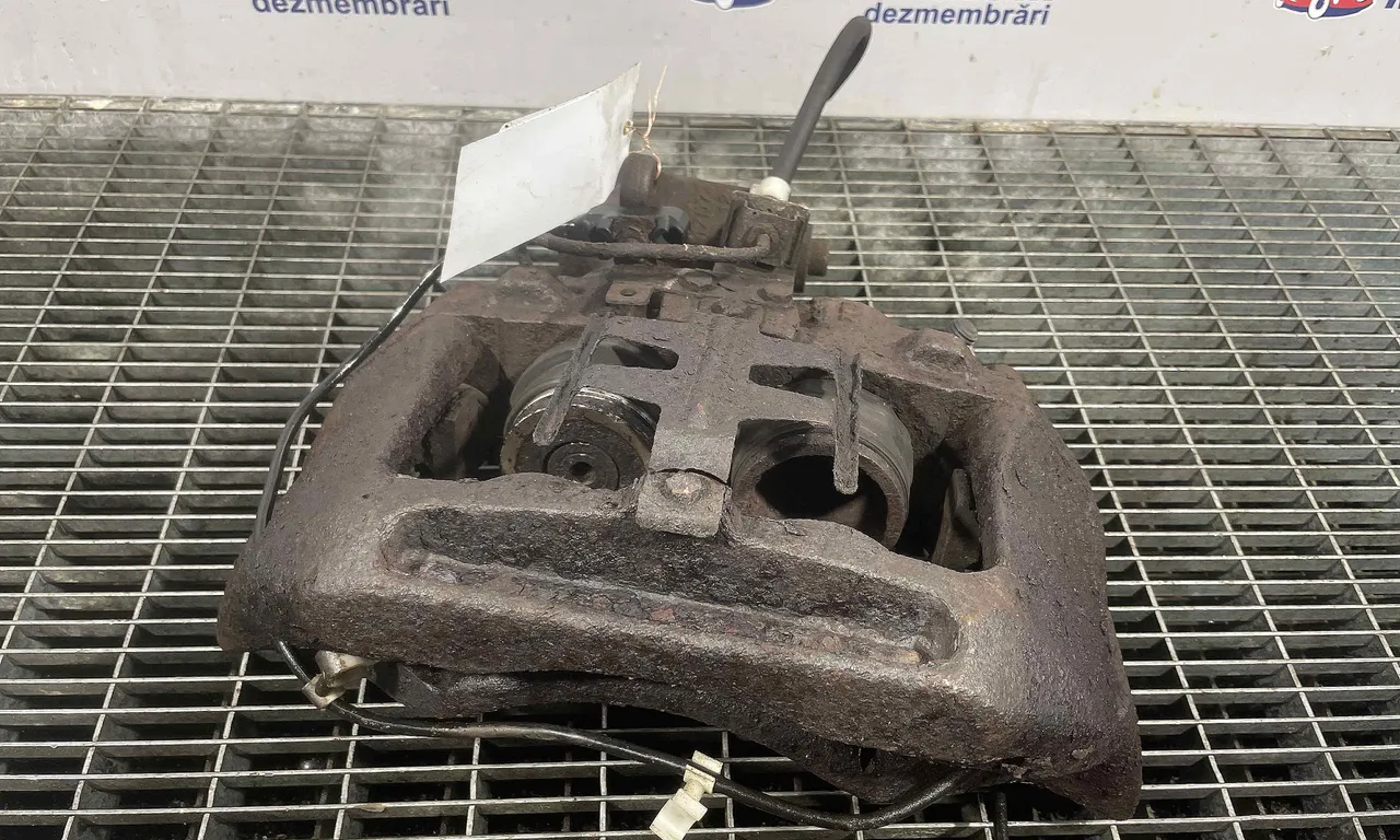 ETRIER SPATE DREAPTA MERCEDES VARIO bus 1996-2013