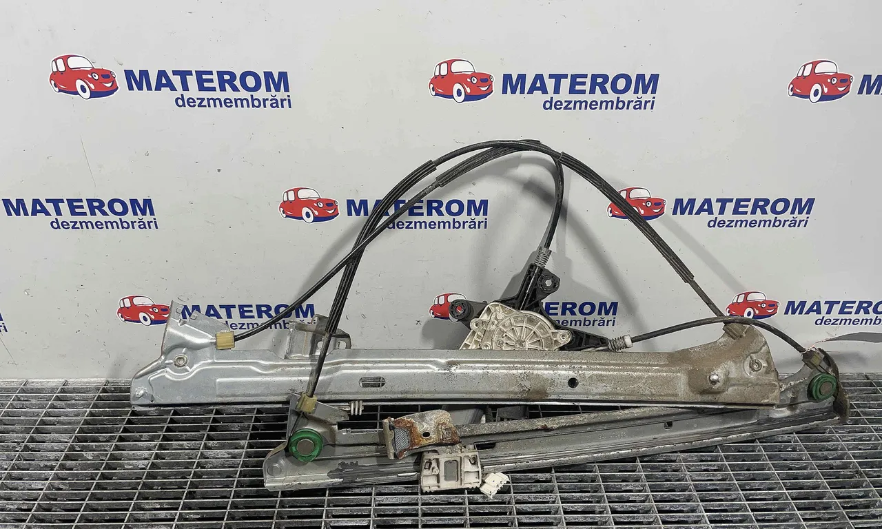 MACARA USA FATA STANGA MERCEDES VITO bus 2003-2014
