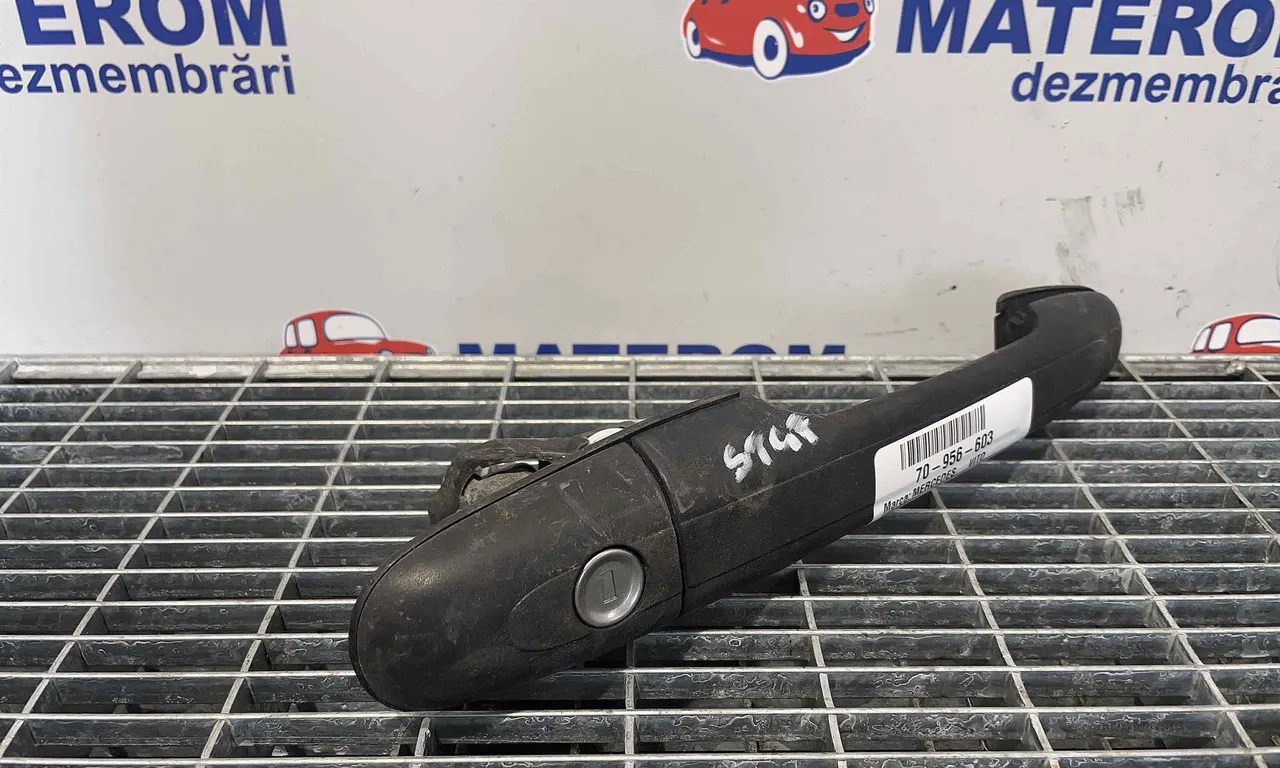 MANER USA FATA STANGA MERCEDES VITO bus 2003-2014