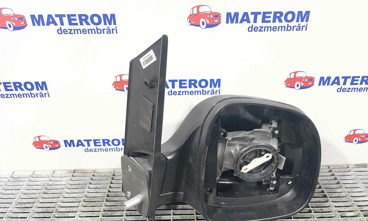 OGLINDA EXTERIOARA DREAPTA MERCEDES VITO bus 2003-2014
