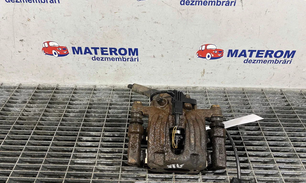 ETRIER SPATE STANGA MERCEDES VITO bus 2003-2014