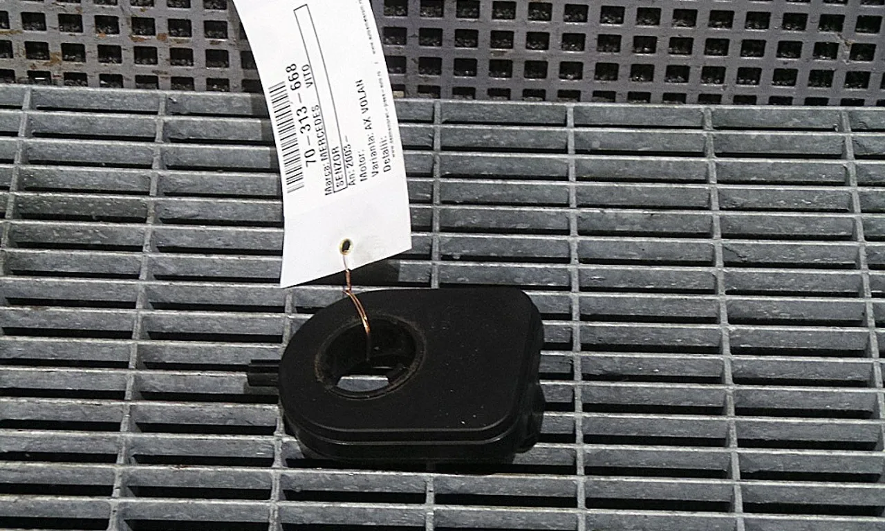 SENZOR UNGHI VOLAN MERCEDES VITO bus 2003-2010