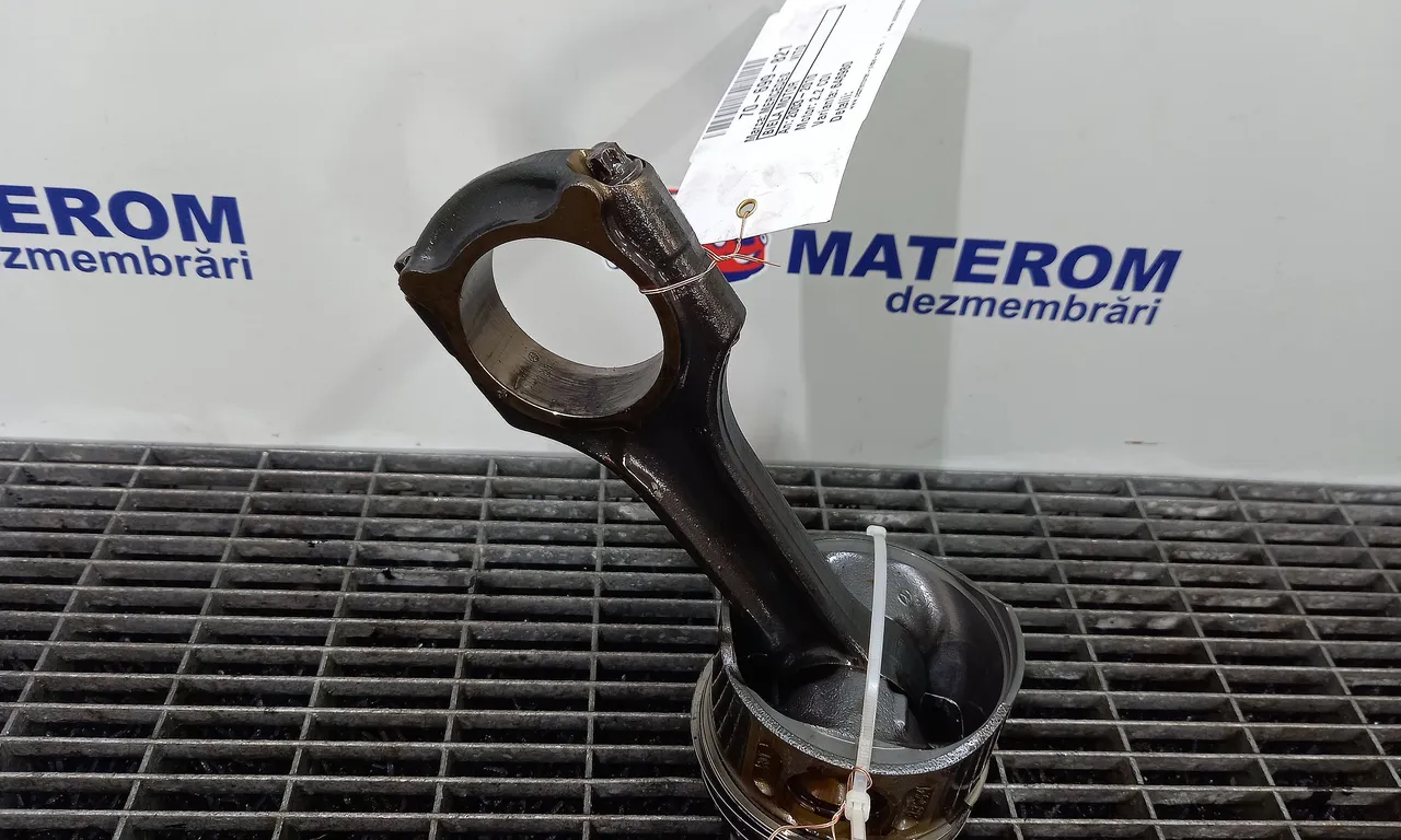 BIELA MOTOR MERCEDES VITO bus 2003-2010