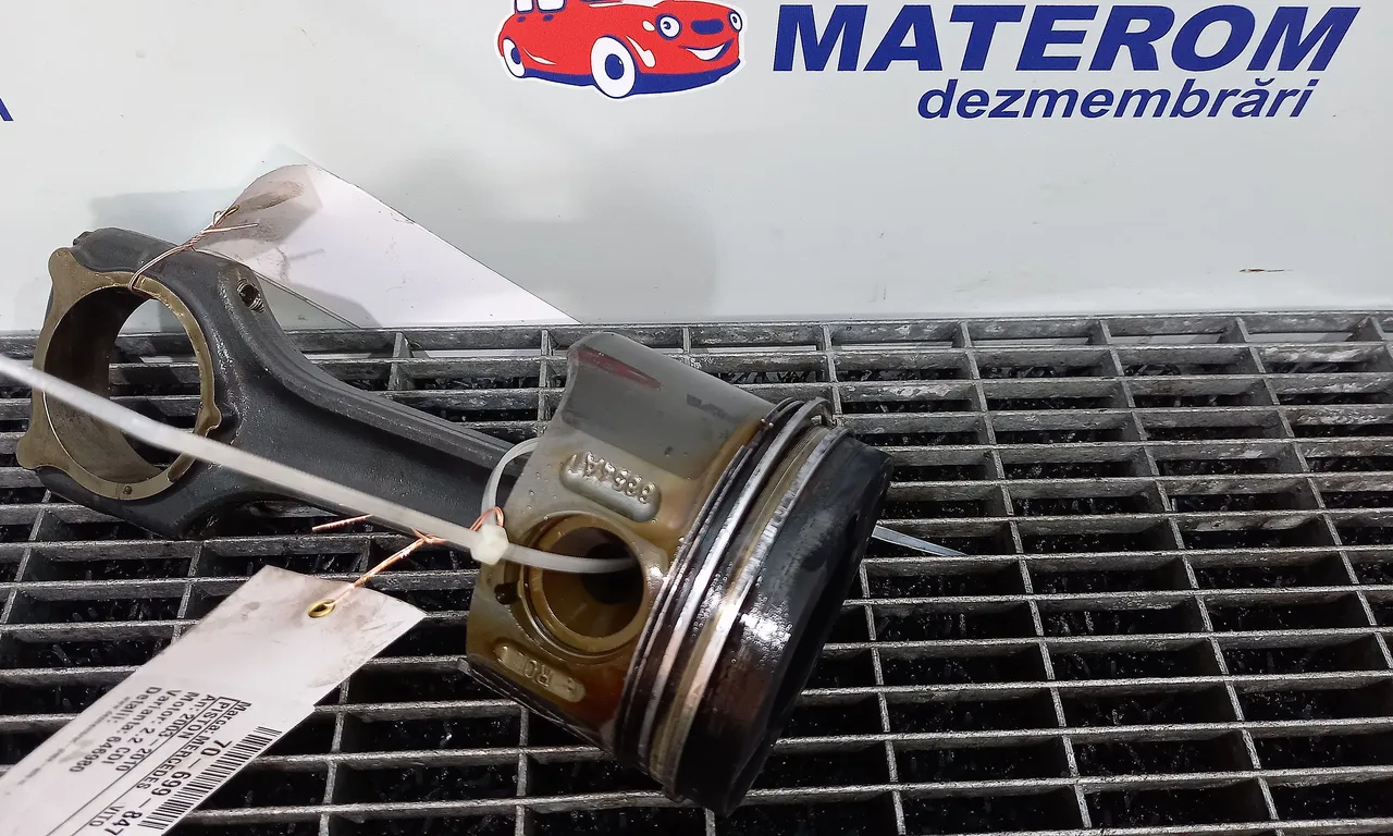 PISTON MERCEDES VITO bus 2003-2010