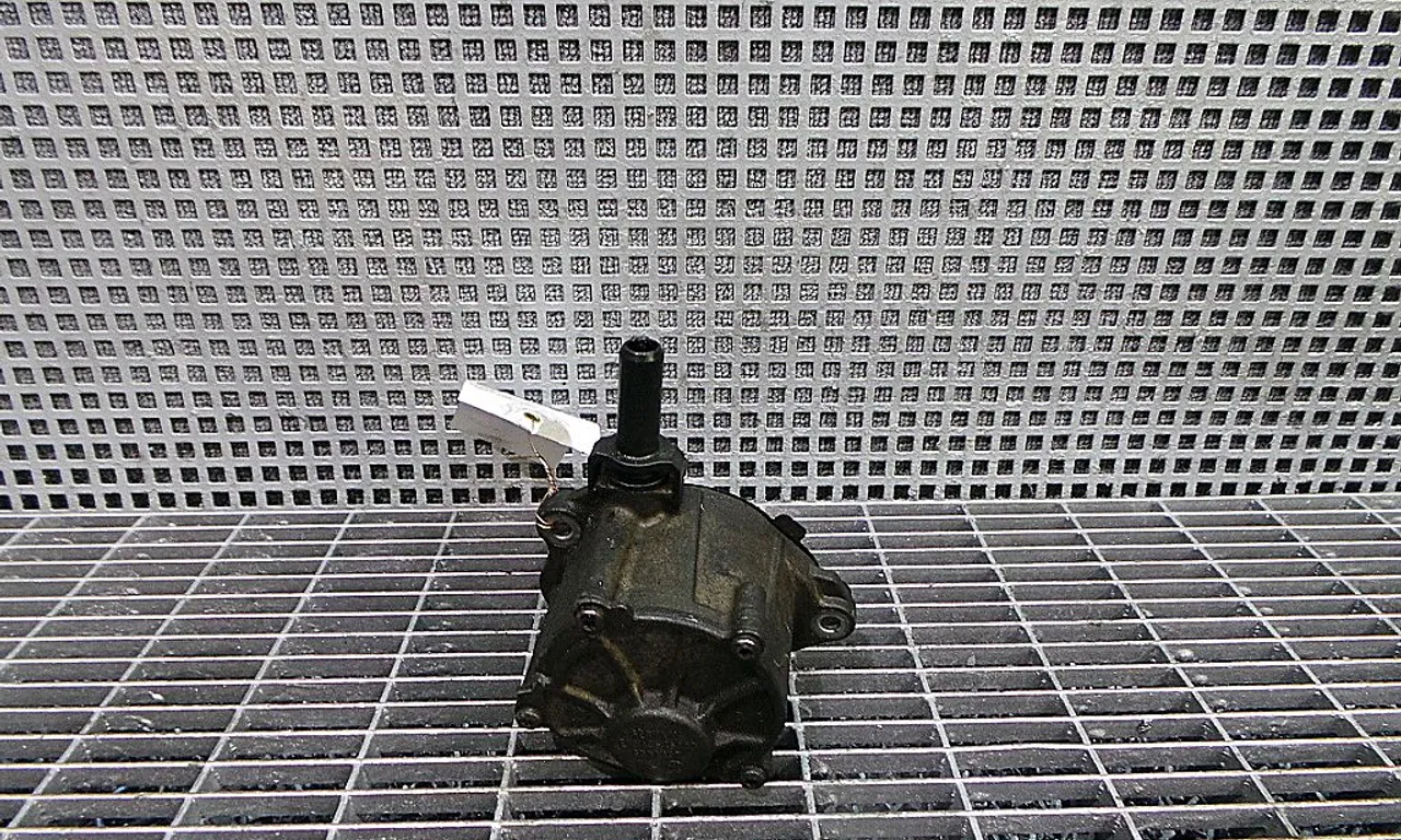POMPA VACUUM MERCEDES VITO bus 2003-2014
