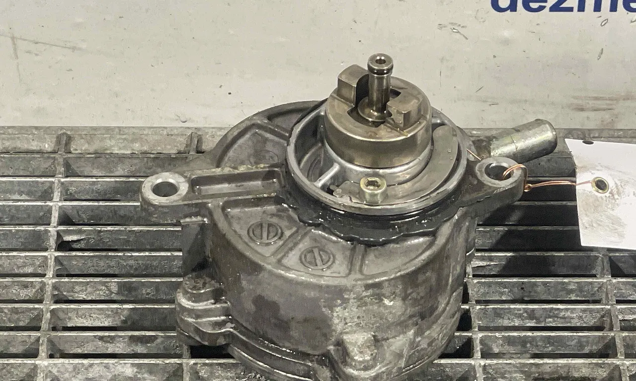 POMPA VACUUM MERCEDES VITO bus 2003-2010