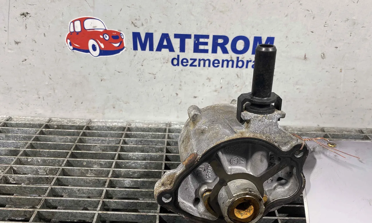 POMPA VACUUM MERCEDES VITO bus 2003-2014