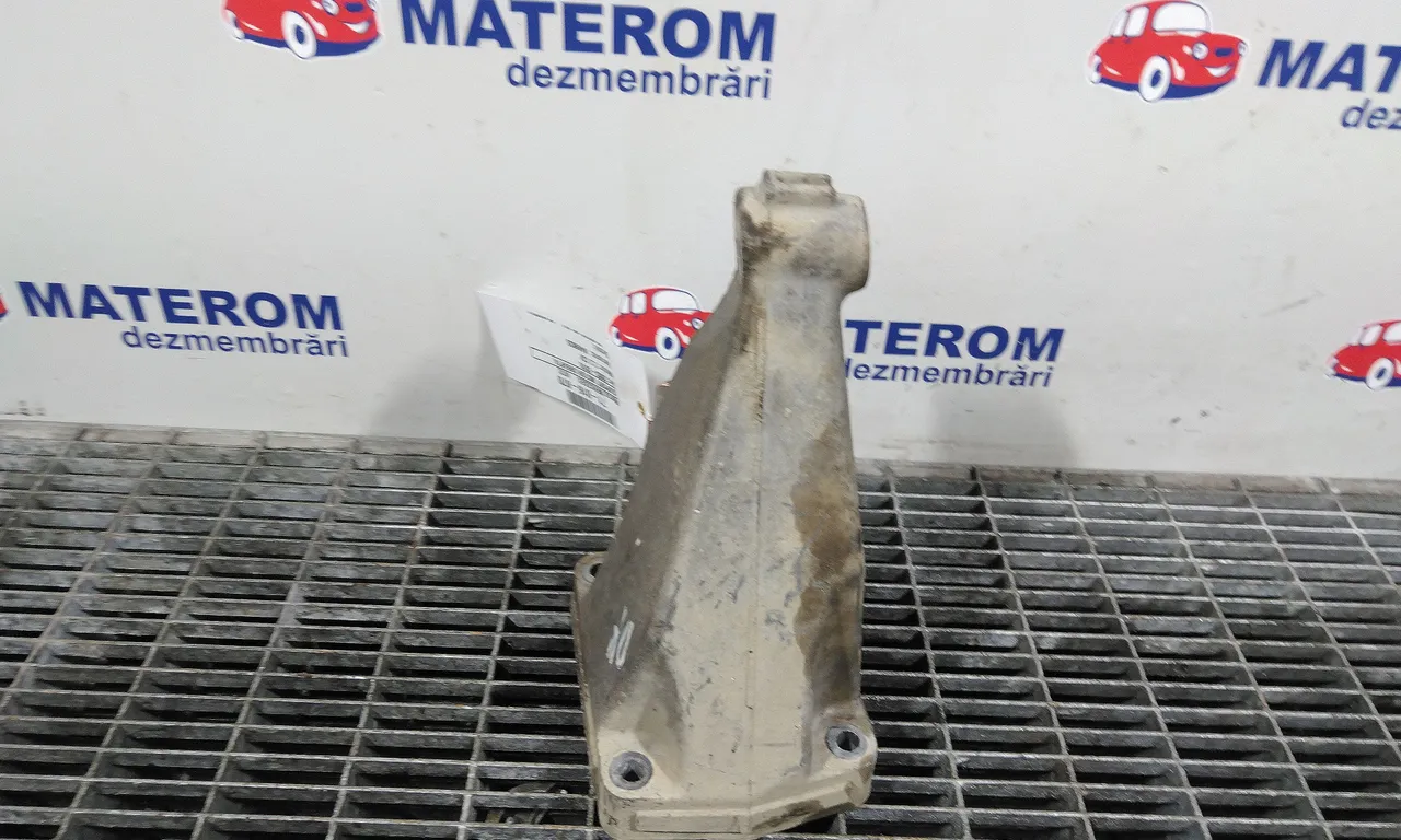 SUPORT MOTOR DREAPTA MERCEDES VITO bus 2003-2010