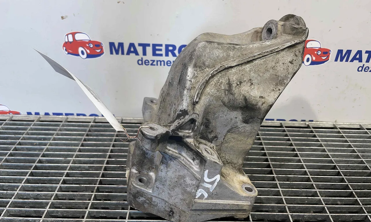 SUPORT MOTOR STANGA MERCEDES VITO bus 2003-2014