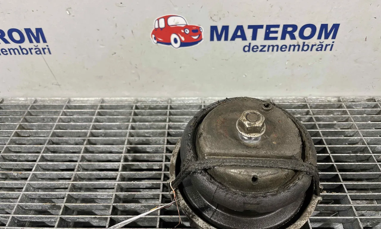 TAMPON MOTOR MERCEDES VITO bus 2003-2014