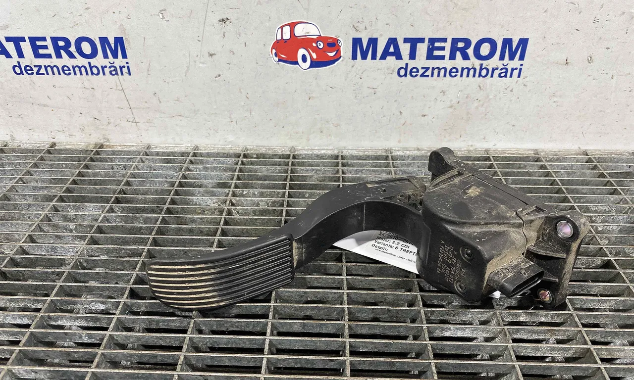 PEDALA ACCELERATIE MERCEDES VITO bus 2003-2014