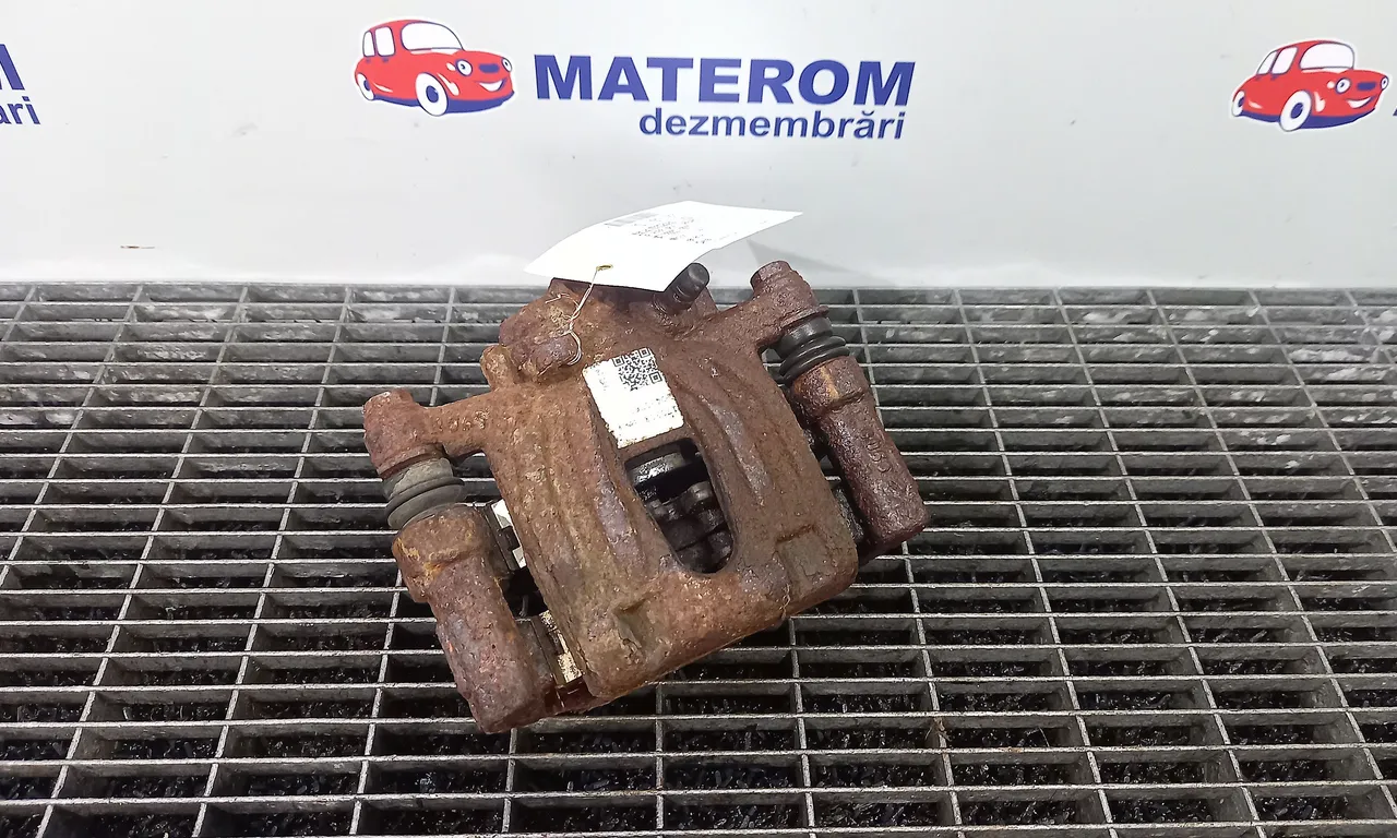 ETRIER SPATE DREAPTA MERCEDES VITO / MIXTO 2003-2010