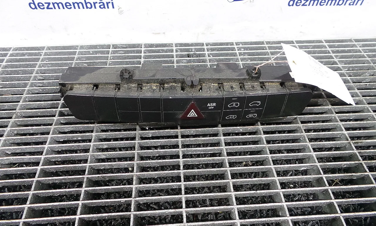 INTRERUPATOR AVARIE MERCEDES VITO / MIXTO 2003-2014