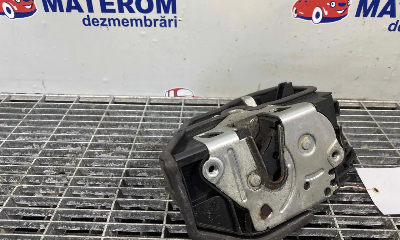 INCUIETOARE USA FATA STANGA MINI MINI COUNTRYMAN 2010-2016