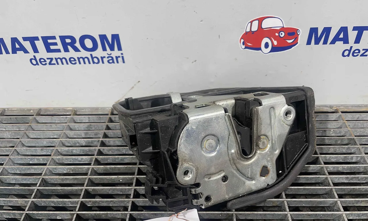 INCUIETOARE USA SPATE DREAPTA MINI MINI COUNTRYMAN 2010-2016
