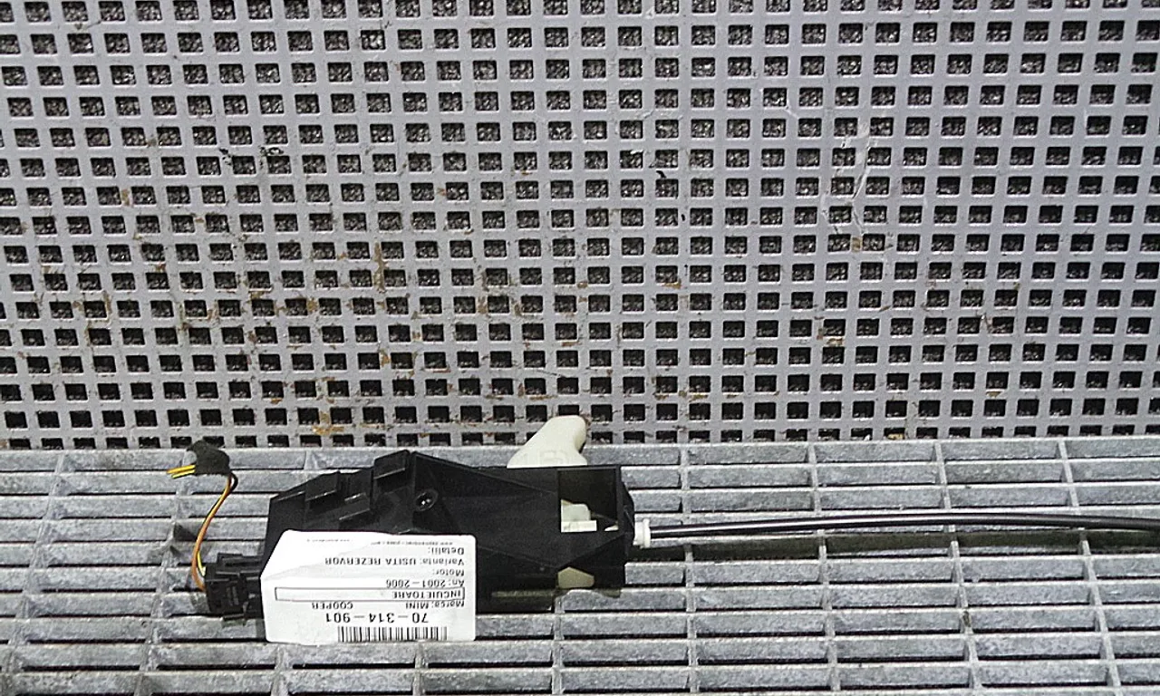 INCUIETOARE USA SPATE MINI MINI 2001-2006