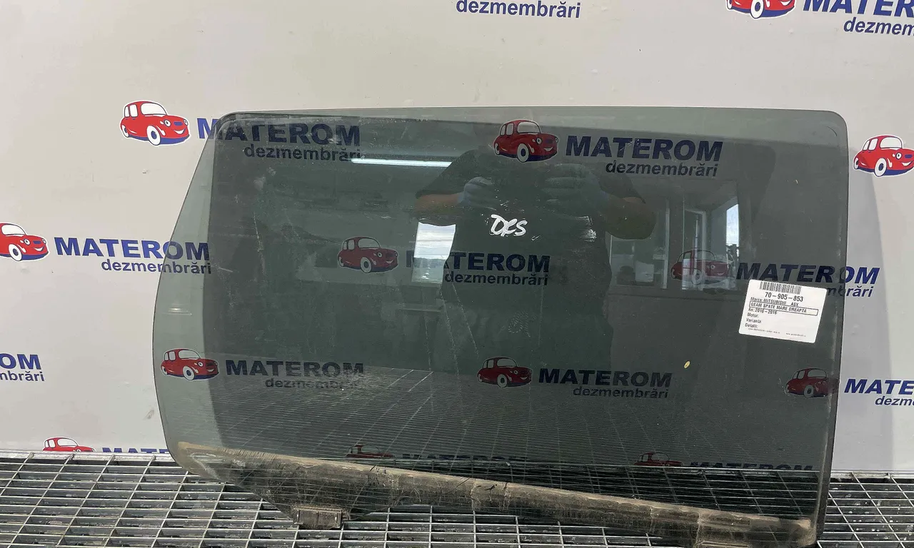 GEAM SPATE MARE DREAPTA MITSUBISHI ASX 2009-2016