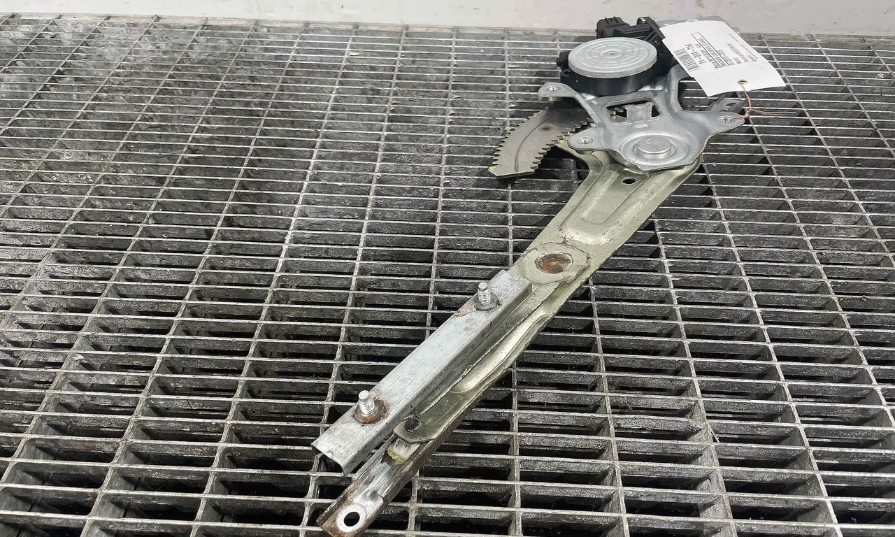 MACARA USA SPATE STANGA MITSUBISHI ASX 2009-2016