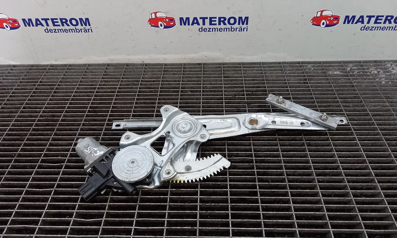 MACARA USA SPATE STANGA MITSUBISHI ASX 2009-2016